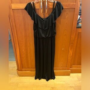 Cable and Gauge like new cropped jumpsuit!